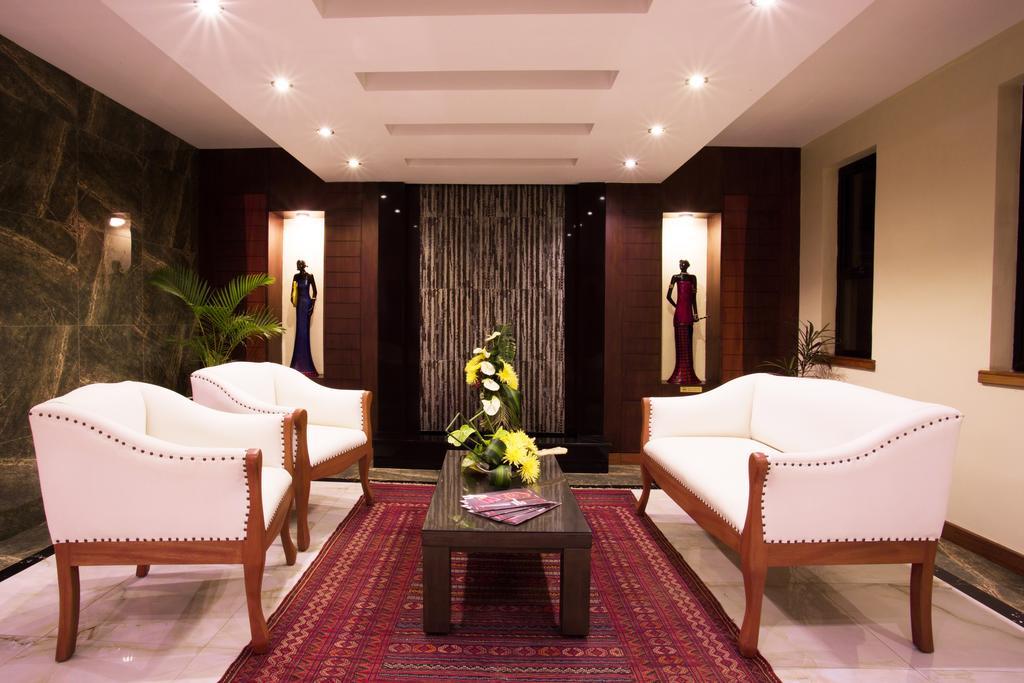 Bidwood Suite Hotel ナイロビ エクステリア 写真