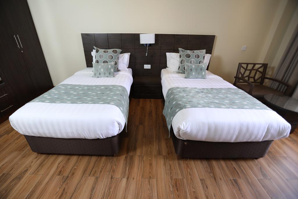Bidwood Suite Hotel ナイロビ エクステリア 写真